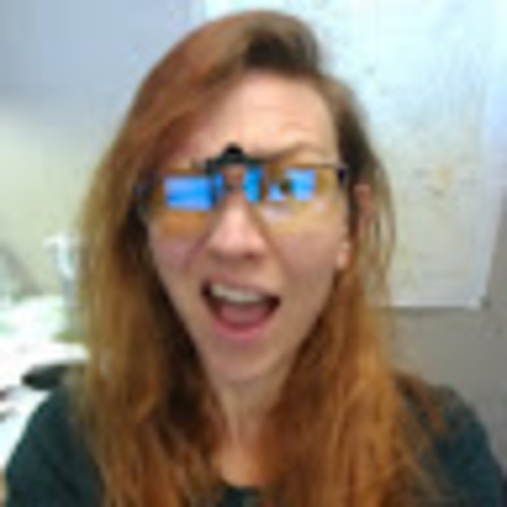 Meet your Posher, Cassandra